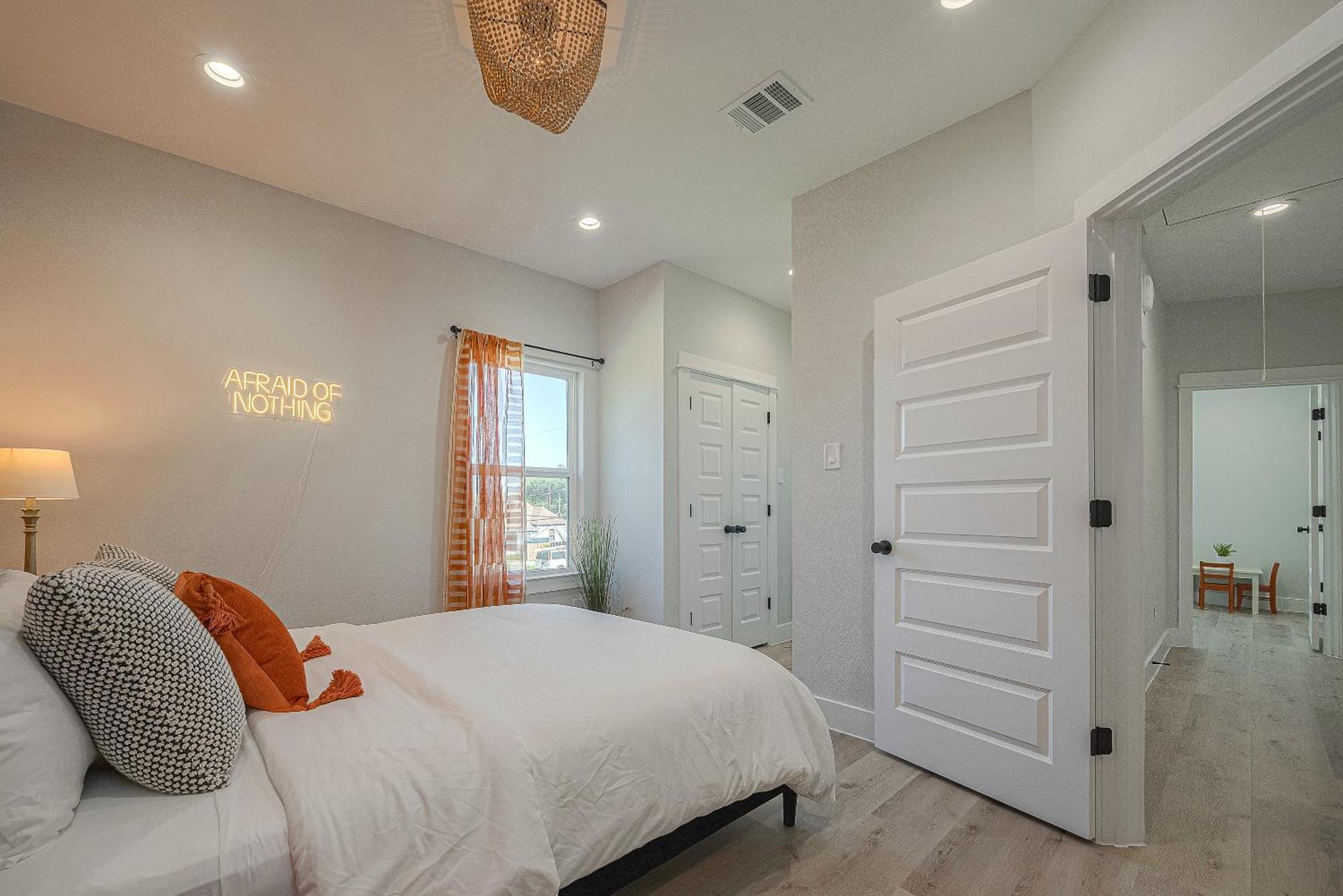 Modern Home Near Downtown With Fast Wifi, Bbq, Games & Ev Equipped! Houston Extérieur photo