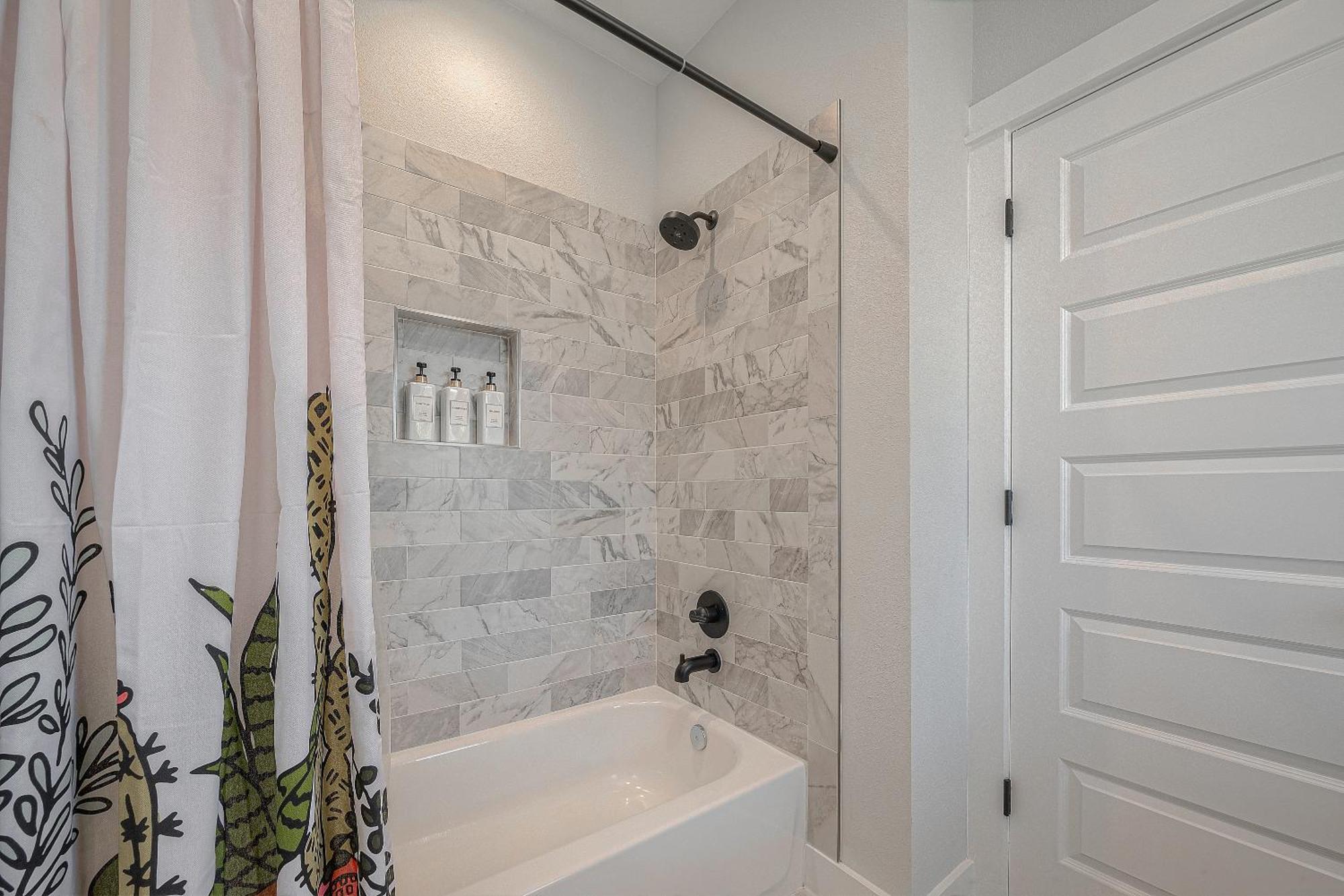 Modern Home Near Downtown With Fast Wifi, Bbq, Games & Ev Equipped! Houston Extérieur photo