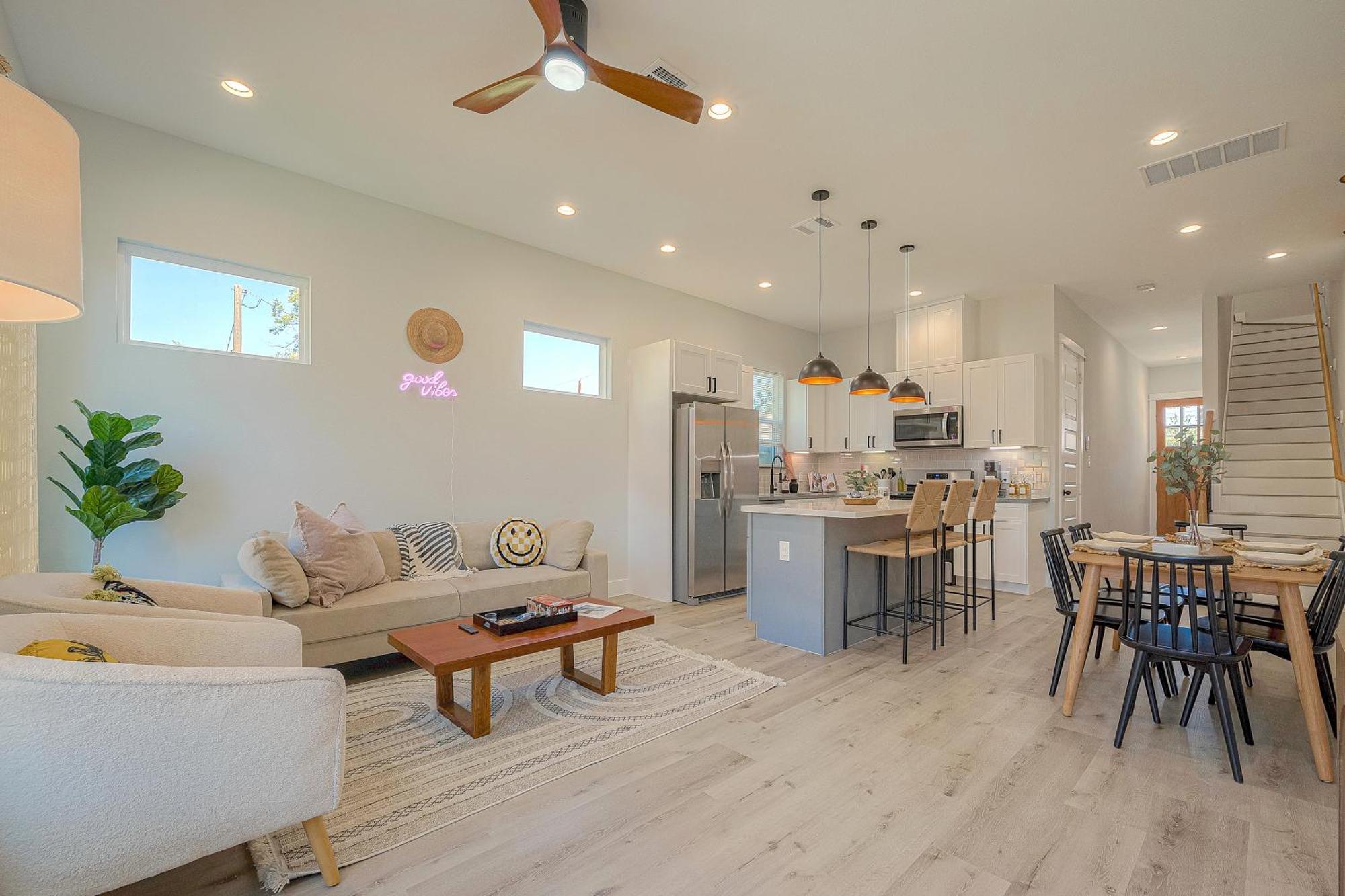 Modern Home Near Downtown With Fast Wifi, Bbq, Games & Ev Equipped! Houston Extérieur photo